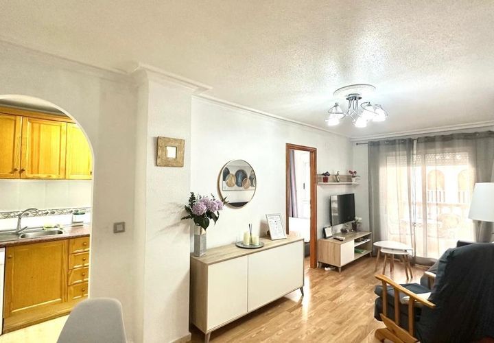 Leilighet i Torrevieja, Alicante, Torrevieja - € 165 704 | Ref: 743181 - foto 1