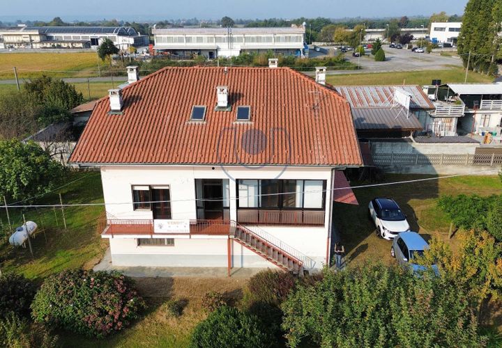 Villa a Feletto, Turin, Feletto - € 195.000 | Ref: 2217 - foto 1