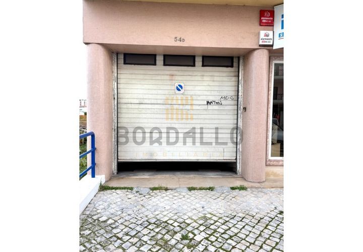 Garage i Santo Onofre e Serra do Bouro, Leiria, Santo Onofre e Serra do Bouro - € 17.000 | Ref: GAR_628_DM - foto 1