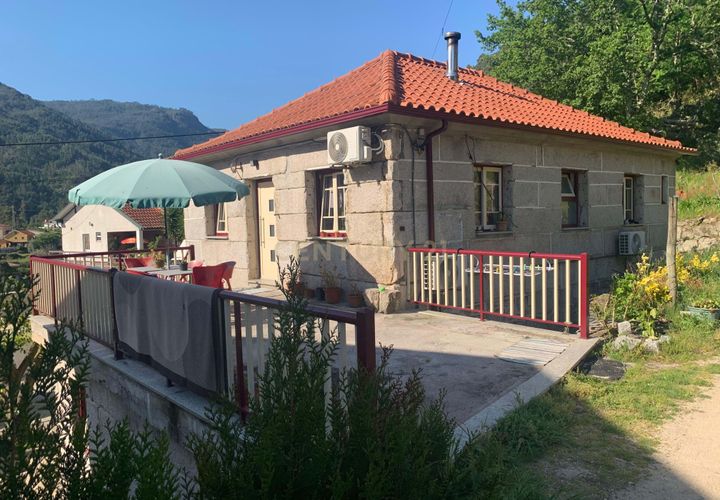 Villa i Braga, Braga, Braga - € 450.000 | Ref: C0256-03206 - foto 1
