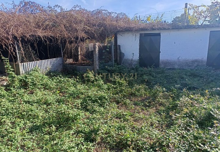 Helårsgrund i Vila Verde, Braga, Vila Verde - € 100.000 | Ref: C0256-03353 - foto 1