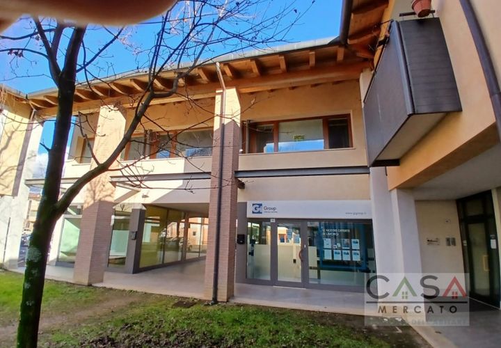 Erhvervsejendom i Maniago, Pordenone, Maniago - € 140.000 | Ref: 2359-205 - foto 1