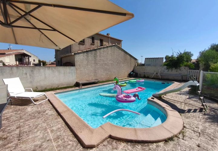Villa i Vitrolles, Bouches-du-Rhone, Vitrolles - € 680.000 | Ref: 86695943 - foto 1