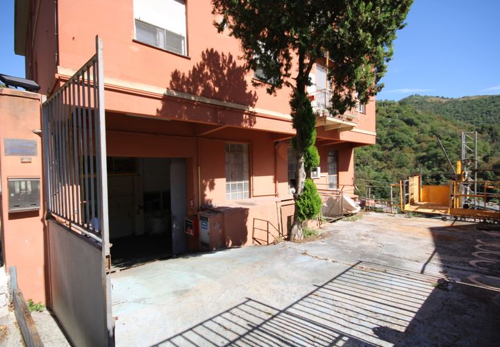 Erhvervsejendom i Genoa, Genoa, Genoa - € 90.000 | Ref: Bavari - foto 1