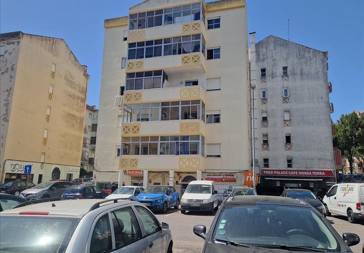 Lejlighed i Sintra, Lisbon, Sintra - € 273.000 | Ref: ZTRE-03092/12758 - foto 1