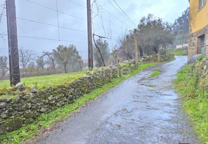 Helårsgrund i Vila Verde, Braga, Vila Verde - € 69.500 | Ref: ZMPT584911 - foto 1