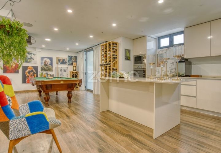Villa i Odivelas, Lisbon, Odivelas - € 995 000 | Ref: ZMPT577109 - foto 1