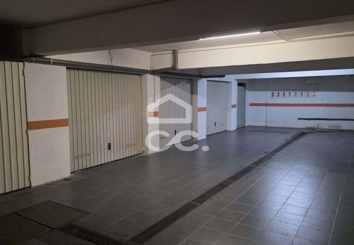 Garage i Setubal, Setubal, Setubal - € 32.500 | Ref: 407/A/00039 - foto 1