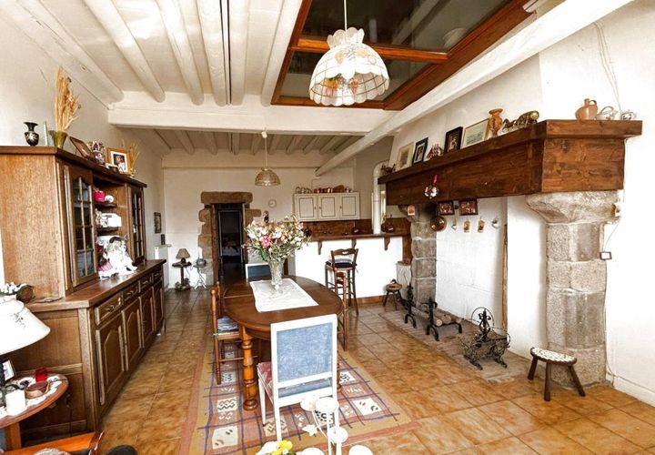 Landsbyhus i Pradelles, Haute-Loire, Pradelles - € 112.000 | Ref: 283_FLE-0025638 - foto 1