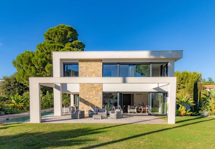 Villa i Antibes, Alpes-Maritimes, Antibes - € 4.900.000 | Ref: V0692AN - foto 1
