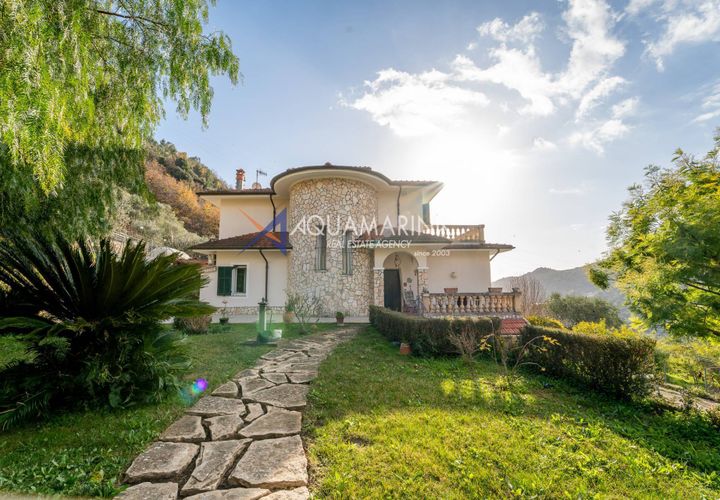 Villa a Vallecrosia, Imperia, Vallecrosia - € 650.000 | Ref: 14123 - foto 1
