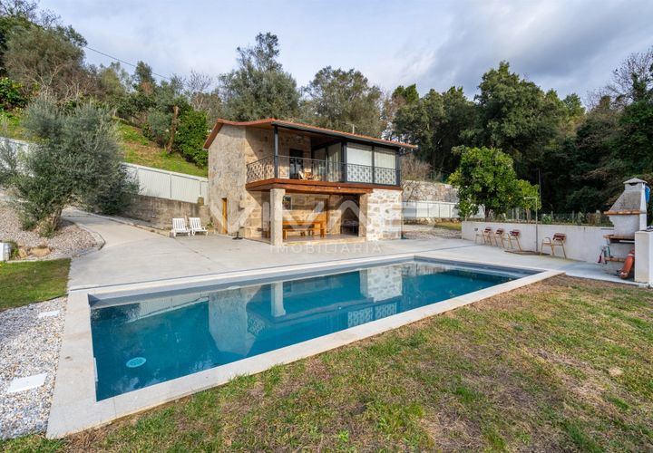 Villa a Amares, Braga, Amares - € 349.500 | Ref: 01-3774 - foto 1