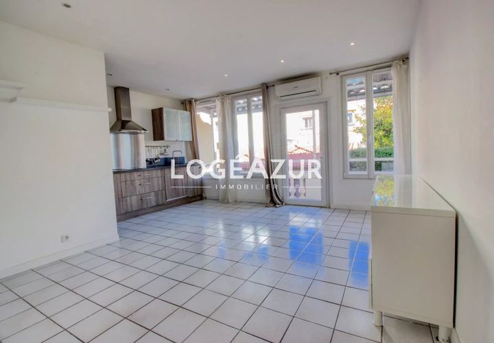 Lejlighed i Vallauris, Alpes-Maritimes, Vallauris - € 157.500 | Ref: 4853677 - foto 1