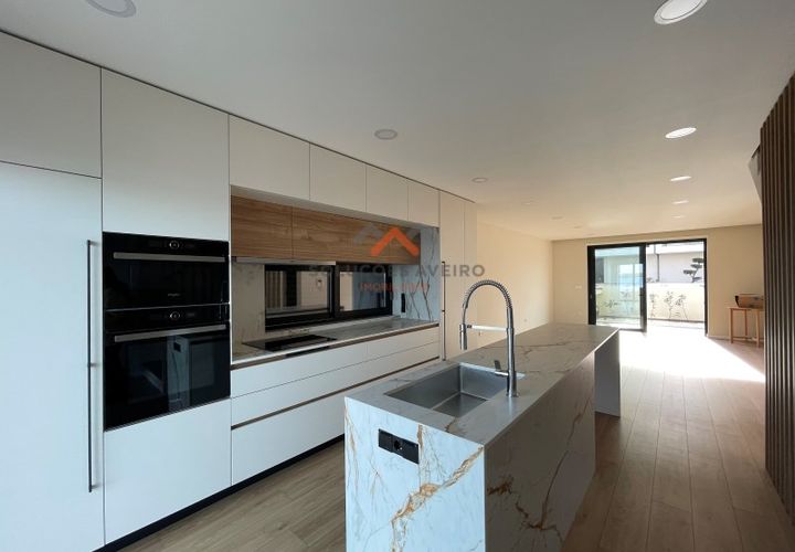 Villa i Ilhavo, Aveiro, Ilhavo - € 595.000 | Ref: 6688_452 - foto 1