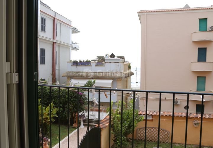 Apartament a Anzio, Rome, Anzio - € 1.700/mes | Ref: G421 - foto 1