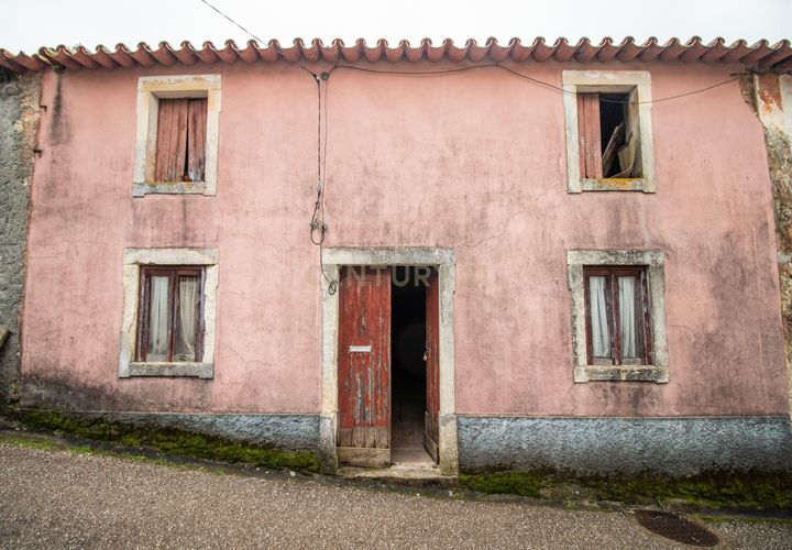 Villa i Gesteira e Brunhos, Coimbra, Gesteira e Brunhos - € 60.000 | Ref: C0372-01777 - foto 1