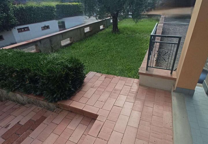 Villa i Fucecchio, Florence, Fucecchio - € 198.000 | Ref: RP-839525-839525 - foto 1