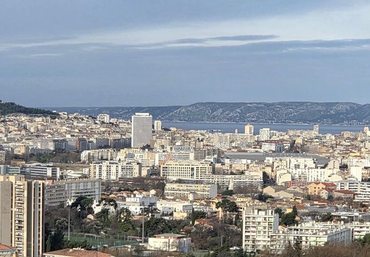 Leilighet i Marseille, Bouches-du-Rhone, Marseille - € 296 000 | Ref: 12024FZ1139 - foto 1