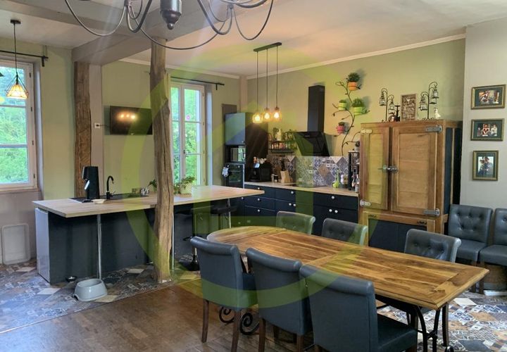 Landsbyhus i Château-Thierry, Aisne, Château-Thierry - € 245.000 | Ref: 3011440231 - foto 1