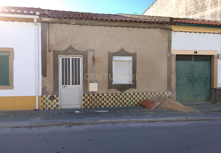 Villa i Nisa, Portalegre, Nisa - € 47.500 | Ref: C0434-01175 - foto 1