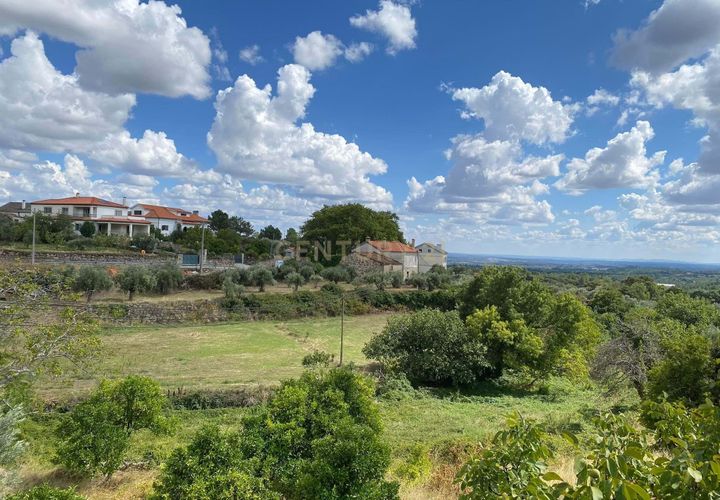 Tomt i Fundao, Castelo Branco, Fundao - € 300 000 | Ref: C0434-00552 - foto 1