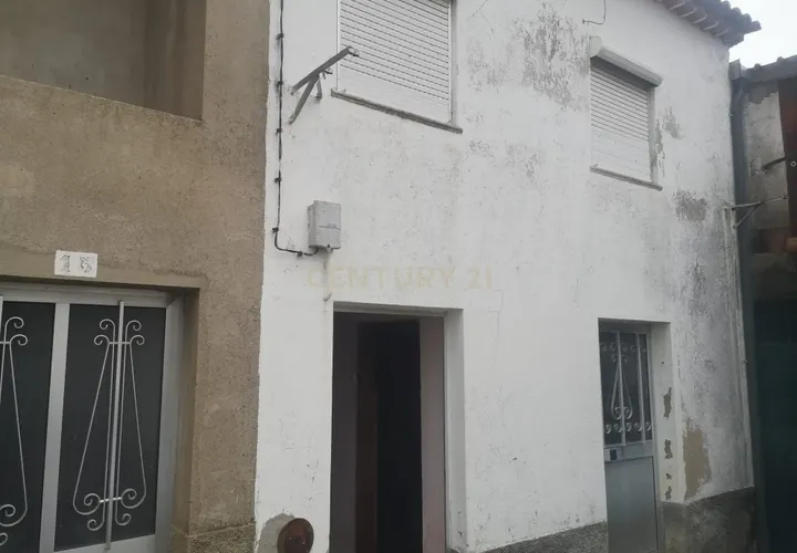 Villa a Ninho do Acor, Castelo Branco, Ninho do Acor - € 29.500 | Ref: C0434-00908 - foto 1