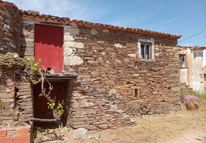 Villa i Castelo Branco, Castelo Branco, Castelo Branco - € 12.000 | Ref: C0434-00336 - foto 1