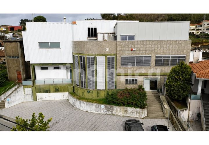 L'establiment comercial a Ruivaes e Novais, Braga, Ruivaes e Novais - € 590.000 | Ref: 2096 - foto 1