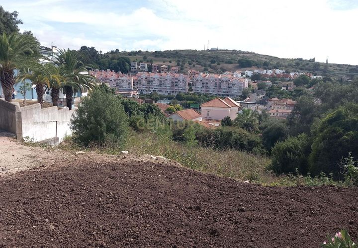 Helårsgrund i Oeiras, Lisbon, Oeiras - € 800.000 | Ref: C0246-02910 - foto 1