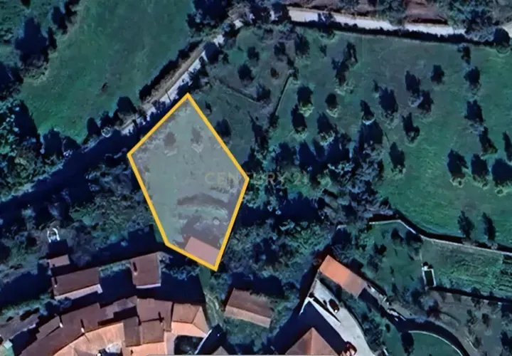 Helårsgrund i Chaves, Vila Real, Chaves - € 65.000 | Ref: C0533-00063 - foto 1