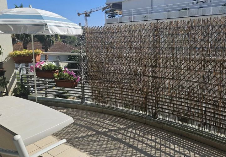 Lejlighed i Saint-Raphaël, Var, Saint-Raphaël - € 320.000 | Ref: 86682697 - foto 1