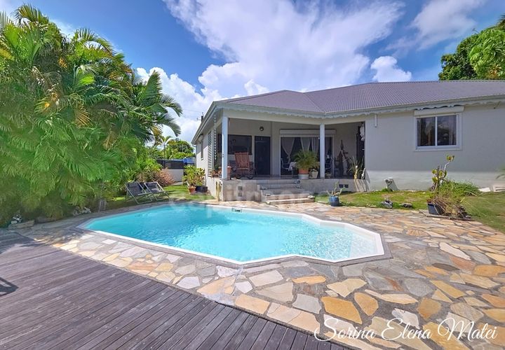 Villa a Le Gosier, Guadeloupe, Le Gosier - € 558.400 | Ref: 340932734497 - foto 1