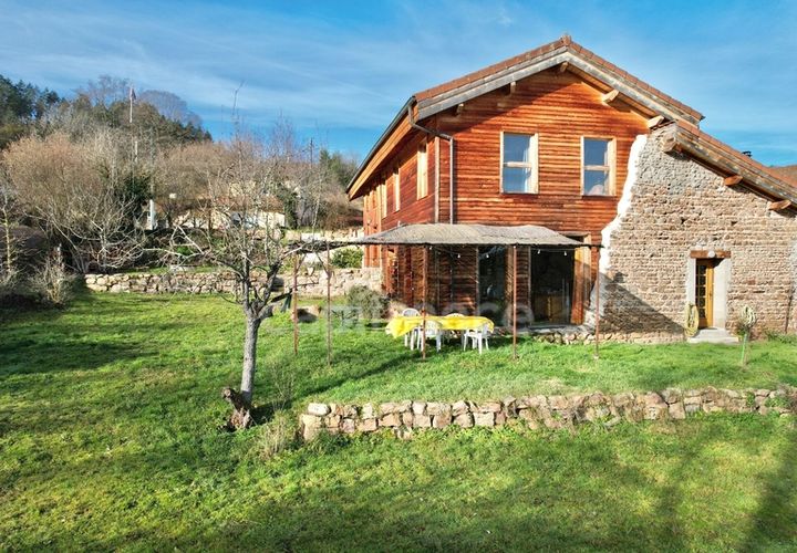 Landejendom i Renaison, Loire, Renaison - € 445.000 | Ref: 340931352565 - foto 1