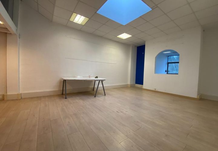 L'establiment comercial a Avignon, Vaucluse, Avignon - € 38.580/mes | Ref: 784 - foto 1