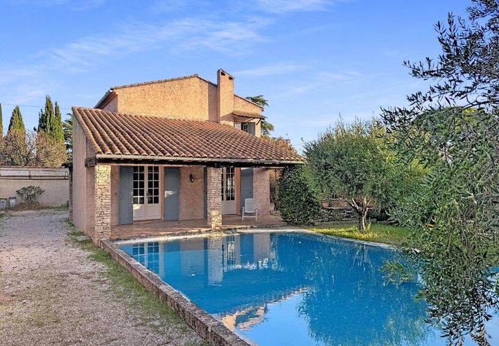Villa i Carpentras, Vaucluse, Carpentras - € 334.000 | Ref: NT727 - foto 1