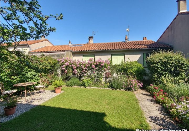 Villa a Creissels, Aveyron, Creissels - € 199.900 | Ref: 234A354727534FF5 - foto 1