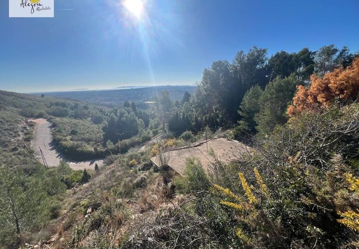 Helårsgrund i Torrent, Valencia, Torrent - € 110.000 | Ref: V419/6084 - foto 1