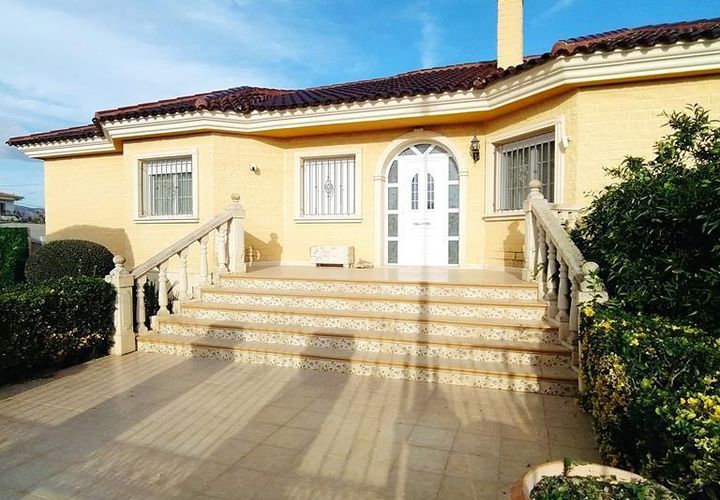 Villa a Orihuela, Alicante, Orihuela - € 459.000 | Ref: MLSC4919765 - foto 1