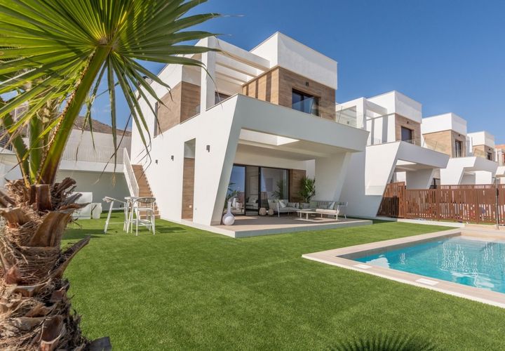 Villa a Finestrat, Alicante, Finestrat - € 875.000 | Ref: SLV18-7623M - foto 1
