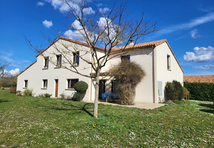 Villa a Verrieres, Vienne, Verrieres - € 399.500 | Ref: BVI77826 - foto 1