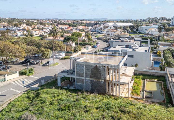 Villa i Albufeira, Faro, Albufeira - € 590.000 | Ref: KP1231Z - foto 1