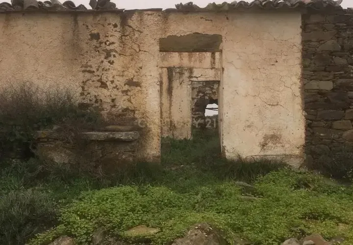 Helårsgrund i Almodovar, Beja, Almodovar - € 27.000 | Ref: C0384-00150 - foto 1