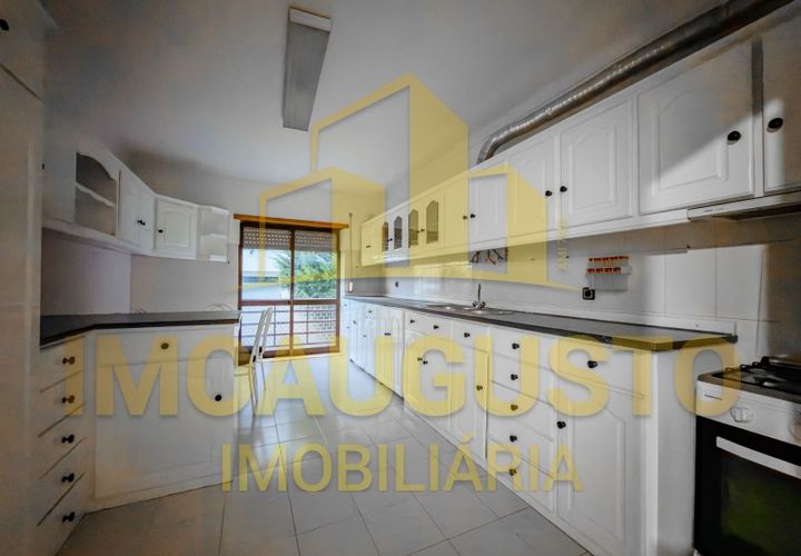Villa en Guarda, Guarda, Guarda - € 190.000 | Ref: CAS_2387 - photo 1