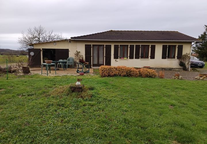 Villa i Renung, Landes, Renung - € 147.000 | Ref: 830034656523 - foto 1
