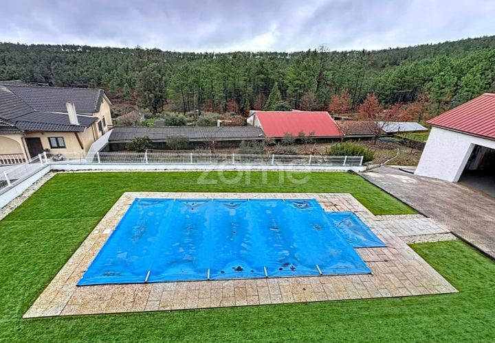 Villa i Viseu, Viseu, Viseu - € 430.000 | Ref: ZMPT584775 - foto 1