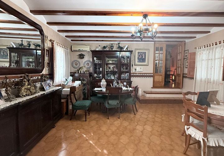 Villa i Vilamarxant, Valencia, Vilamarxant - € 270.000 | Ref: 63682a27-a331-4d07-a - foto 1