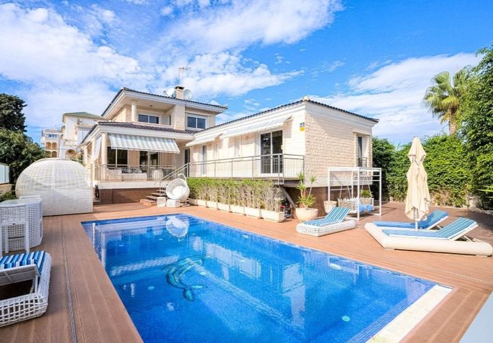 Villa i La Mata, Alicante, La Mata - € 1.170.000 | Ref: MLSC2542847 - foto 1