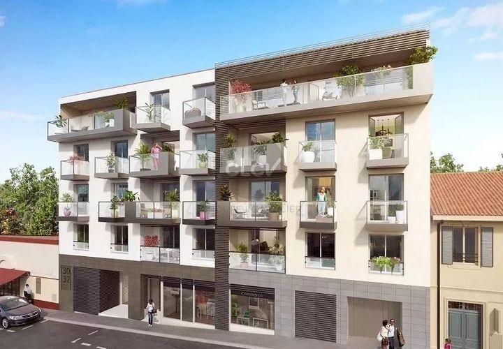 Garage i Antibes, Alpes-Maritimes, Antibes - € 35.000 | Ref: 82394306 - foto 1