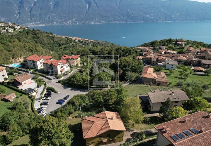 Villa i Tignale, Brescia, Tignale - € 589.000 | Ref: 33091031-95 - foto 1