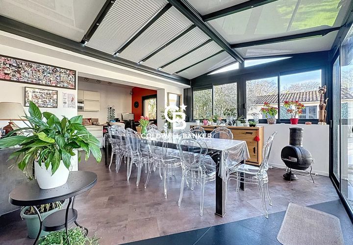 Villa a Saintes, Charente-Maritime, Saintes - € 460.000 | Ref: 004MR - foto 1